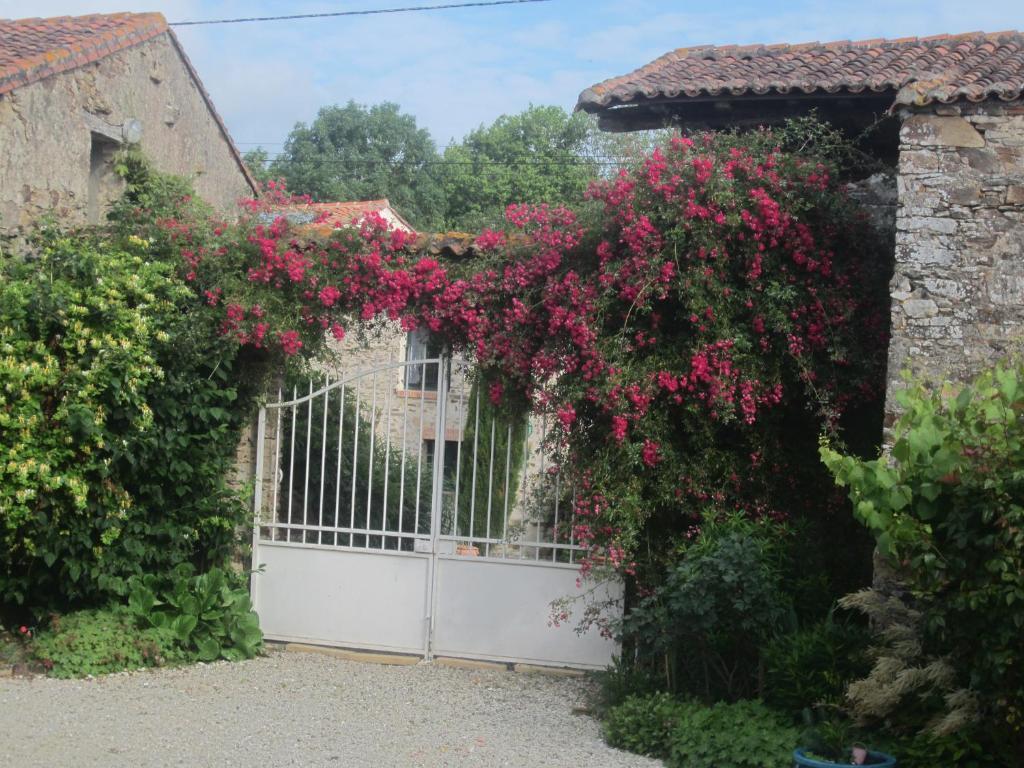 Relais De La Riniere Bed & Breakfast Le Landreau Ngoại thất bức ảnh